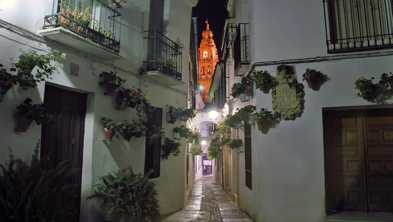 Ferienwohnung Atico Con Terraza Paseo De La Ribera Córdoba